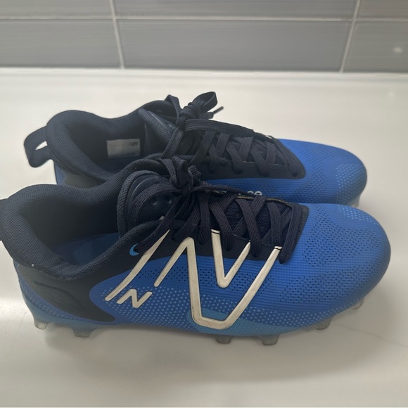 New Balance Men’s Cleats Blue a size 7.5M - Picture 5 of 6
